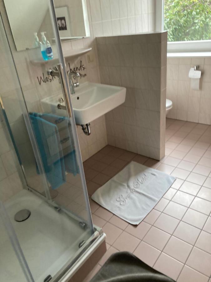 Business Apartment Bugl Niederkassel Kültér fotó